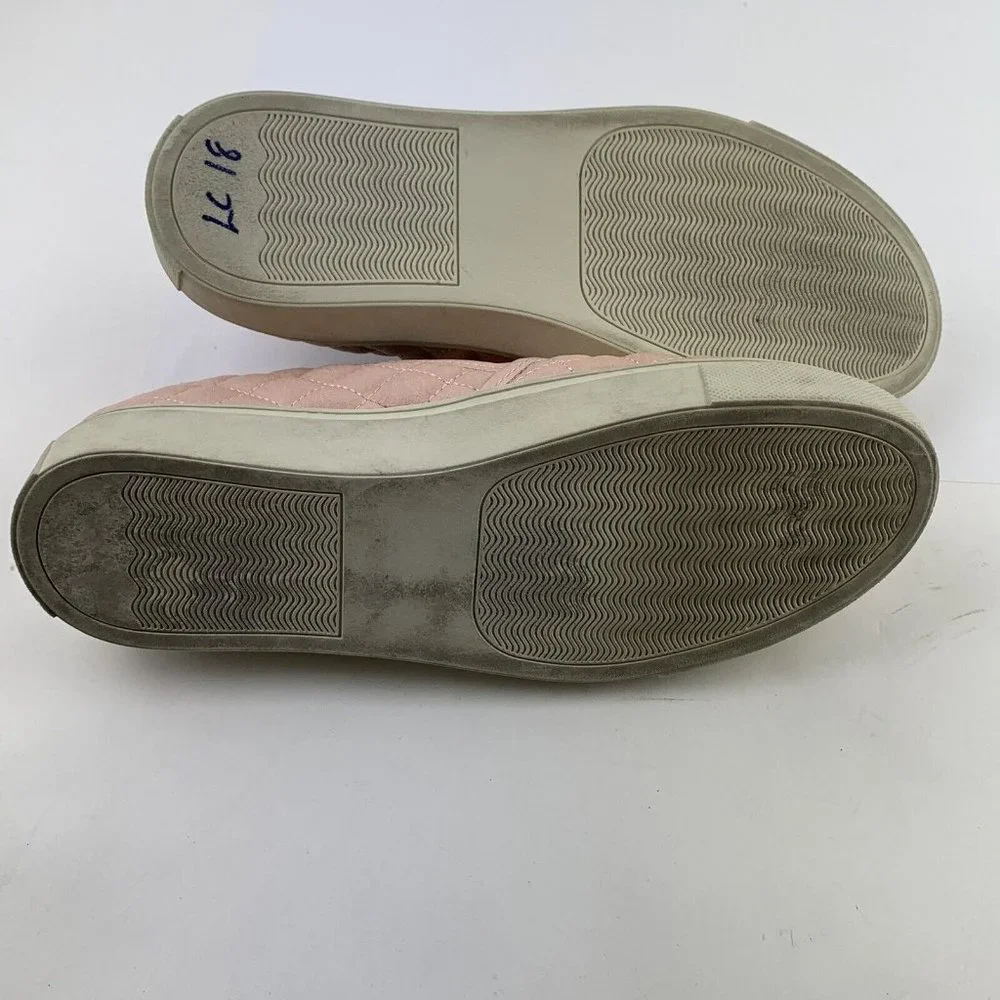 Steve Madden Womens Pink Blush‎ Quilted Slip On Shoes Size 6